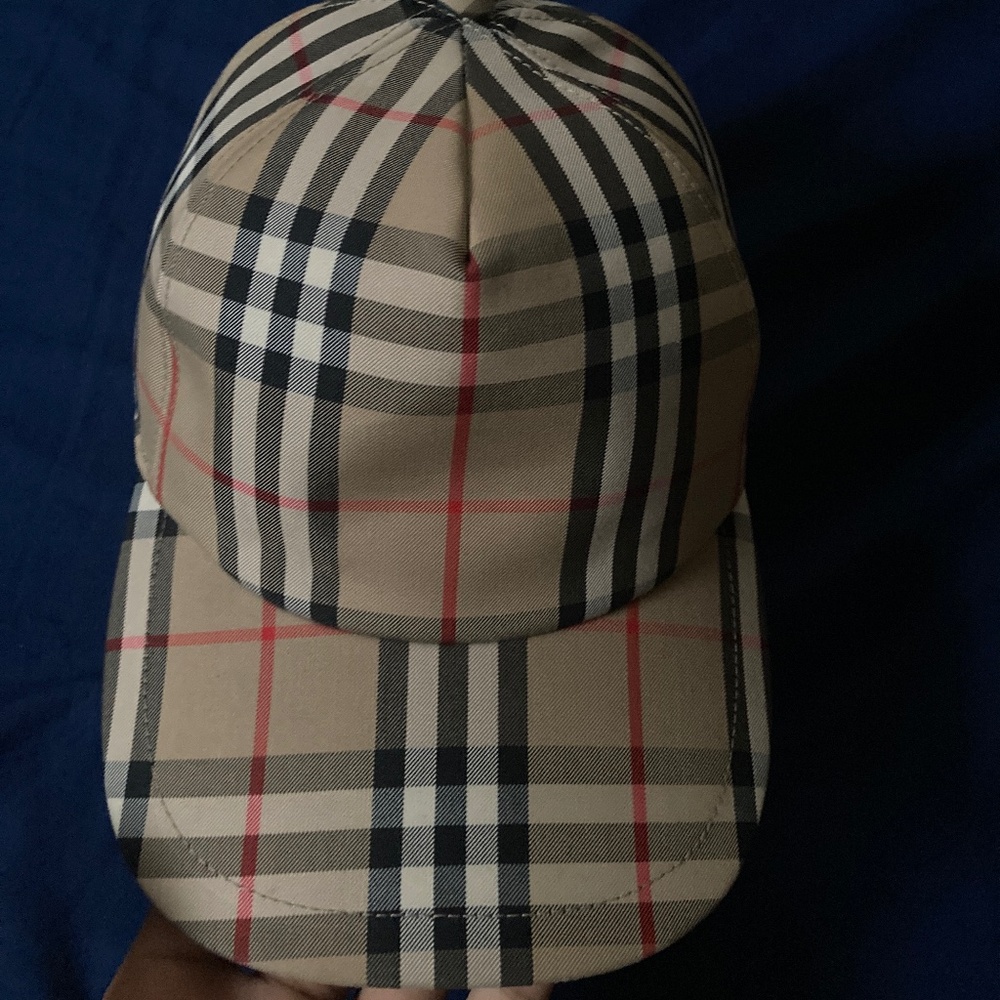 Burberry Mens vintage check baseball cap